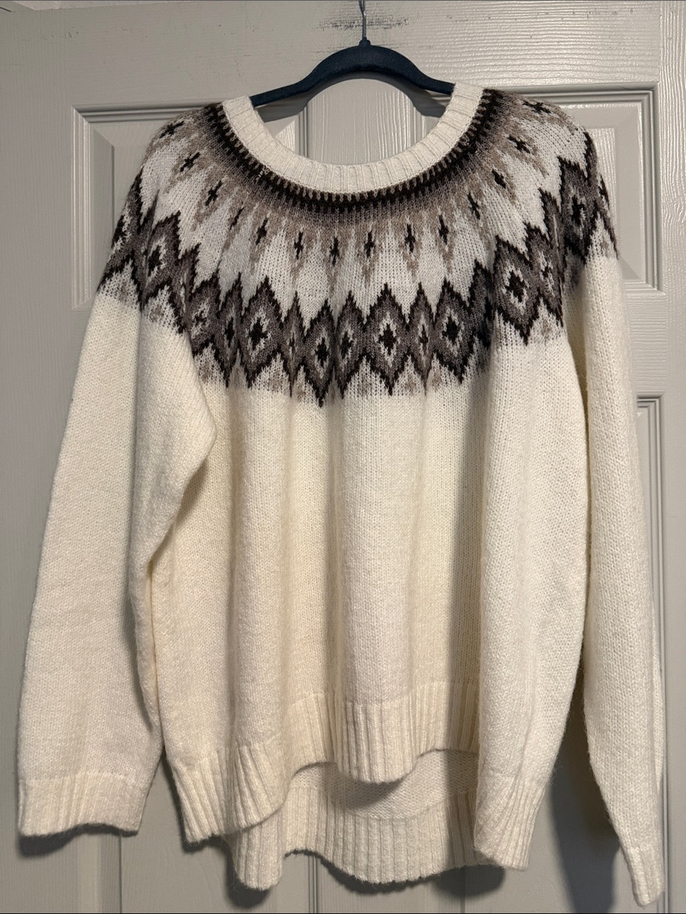 Old Navy Ivory Fair Isle Yoke Crew Sweater